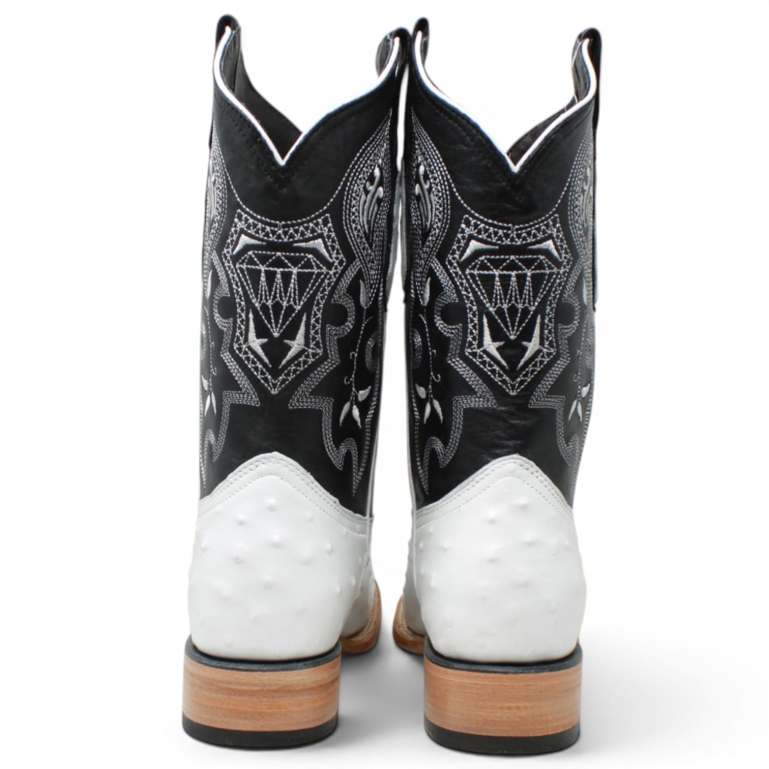 White Diamonds Boots Botas Vaqueras White Diamonds Men's Ostrich Print Rodeo Square Toe Boot - White