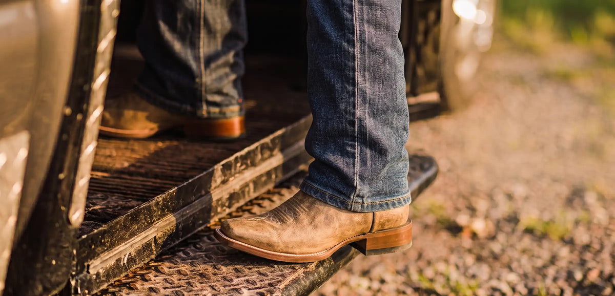 Wide Toe Boots