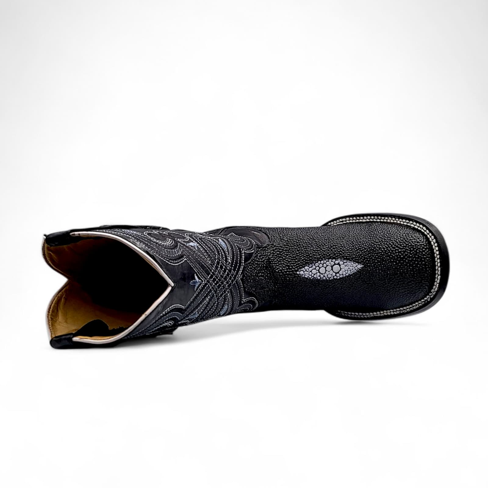 Hooch Boots Men’s Genuine Animal Skin Wide Square Toe Boots Black Stingray Print Color – Hooch Boots